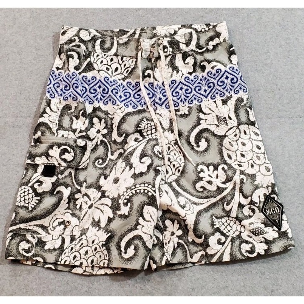 Vintage MCD Hardwear Board Shorts Mens 32 Floral‎ AOP USA Drawstring Unlined